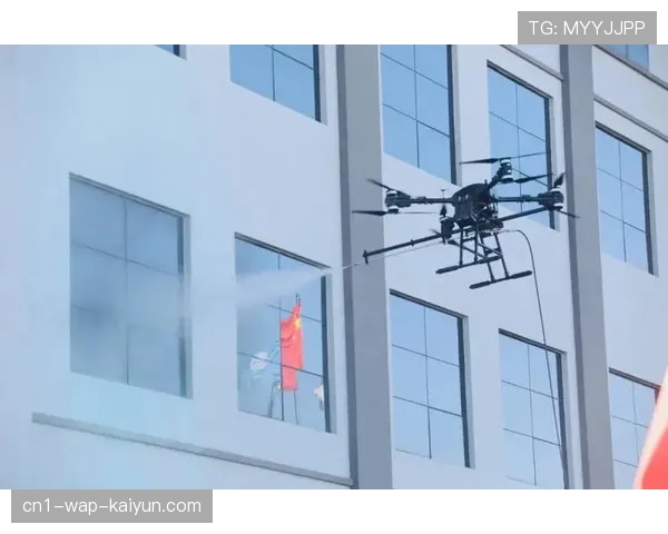 无人机自动巡航检查场馆转播设施 替代人工完成高风险高空作业。