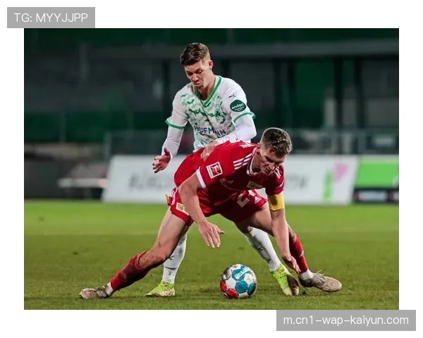 阿洛伊西：进攻三区夺回球权 调度创造空间是战术目标